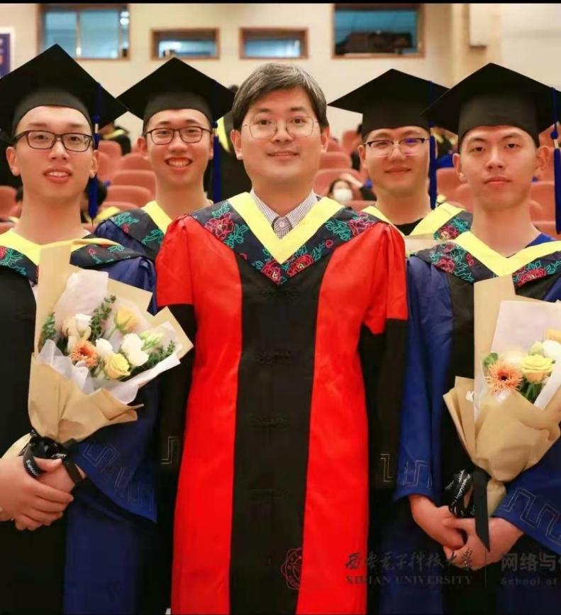 图片2.jpg 图片2.jpg